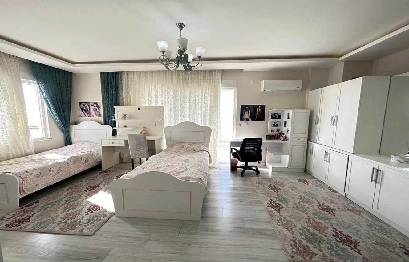 housebind Квартира дуплекс 4 + 1 с мебелью  Махмутлар /Алания